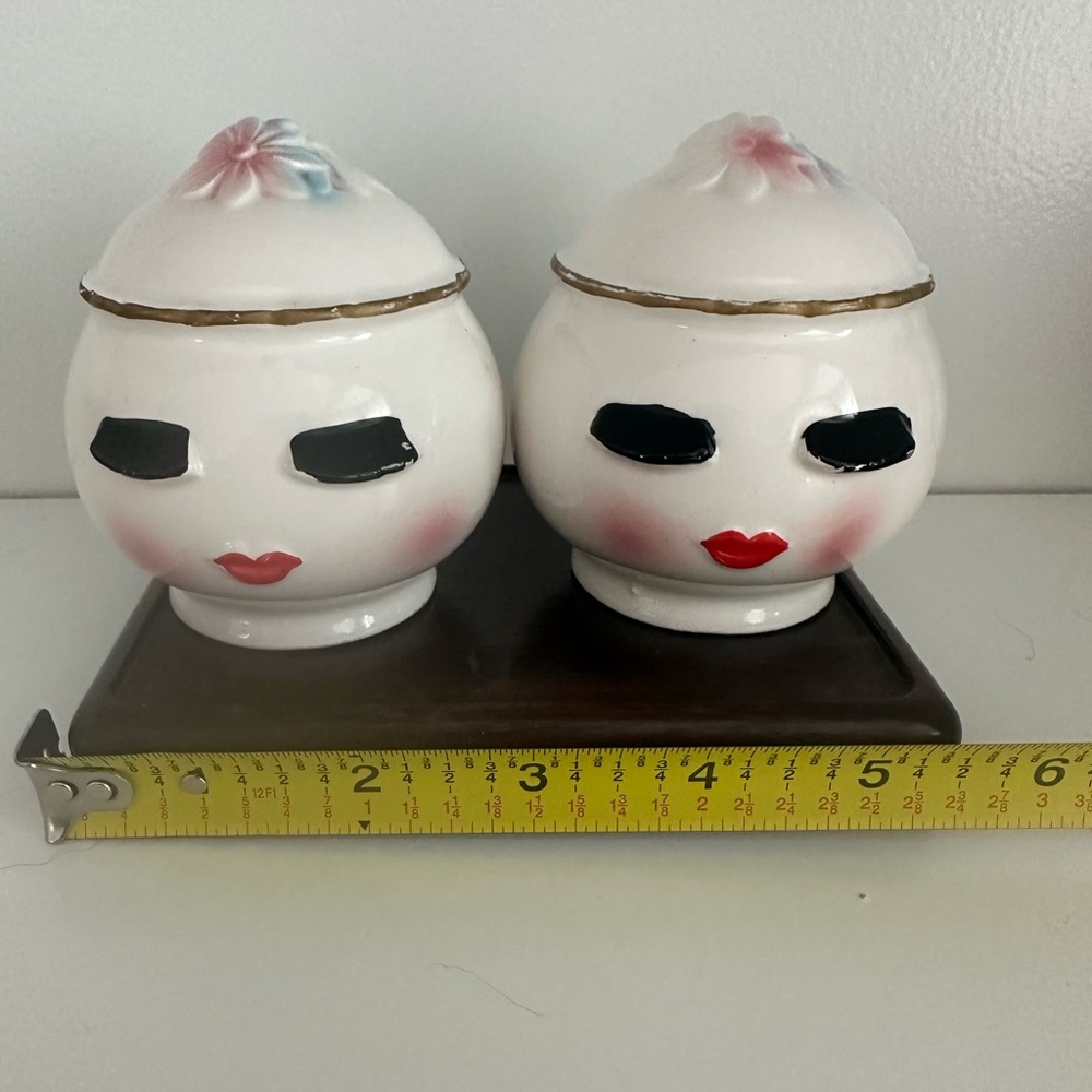 Lego Kitsch 💘 salt & pepper shakers made in Japan